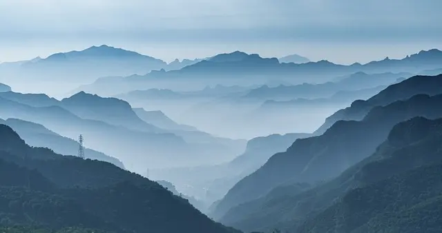 在单位，沟通中切忌弱者思维，改掉这3种“弱者式说话方式”