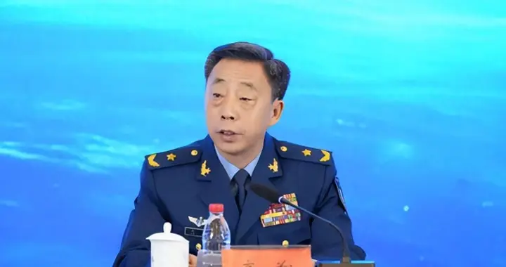 轰-20这回又悬了？珠海航展空军放出消息，"新质作战"才是重头戏