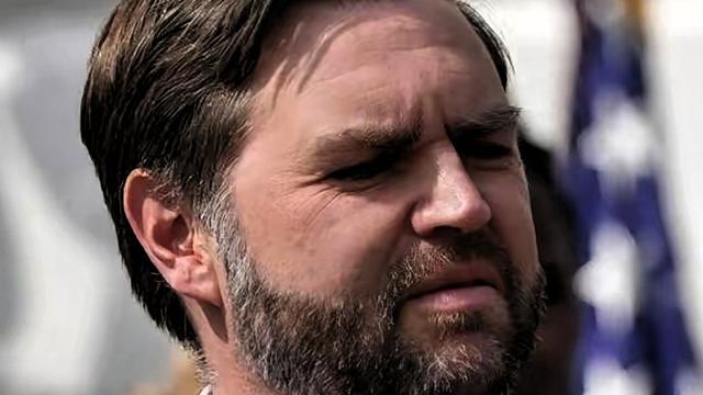 爱追小短剧：万斯身为美国副总统，此番受特