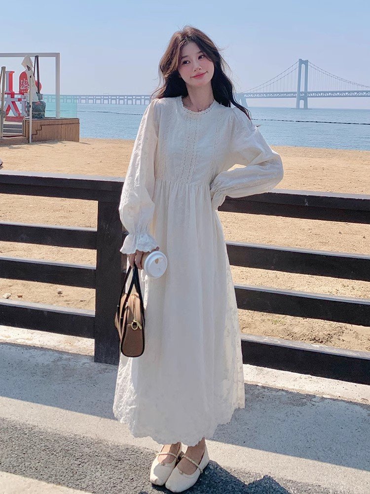 👗白色法式裙，温柔到骨子里啦！✨