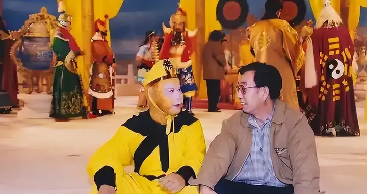 星火社前脚道歉后脚就骂人？许镜清坚持追责到底，星火社也报警