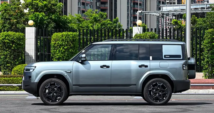 比亚迪又出狠货！方盒子造型+大5座，配激光雷达，9号上市