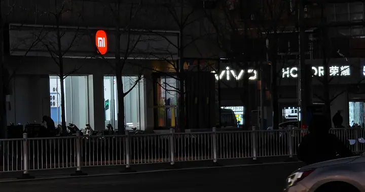 小米之家闭店计划传闻背后，方圆1公里能开出9家，销售激励偏低