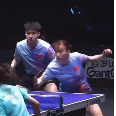 共璋乒乓：太棒啦！黄友政/石洵瑶3:1黄