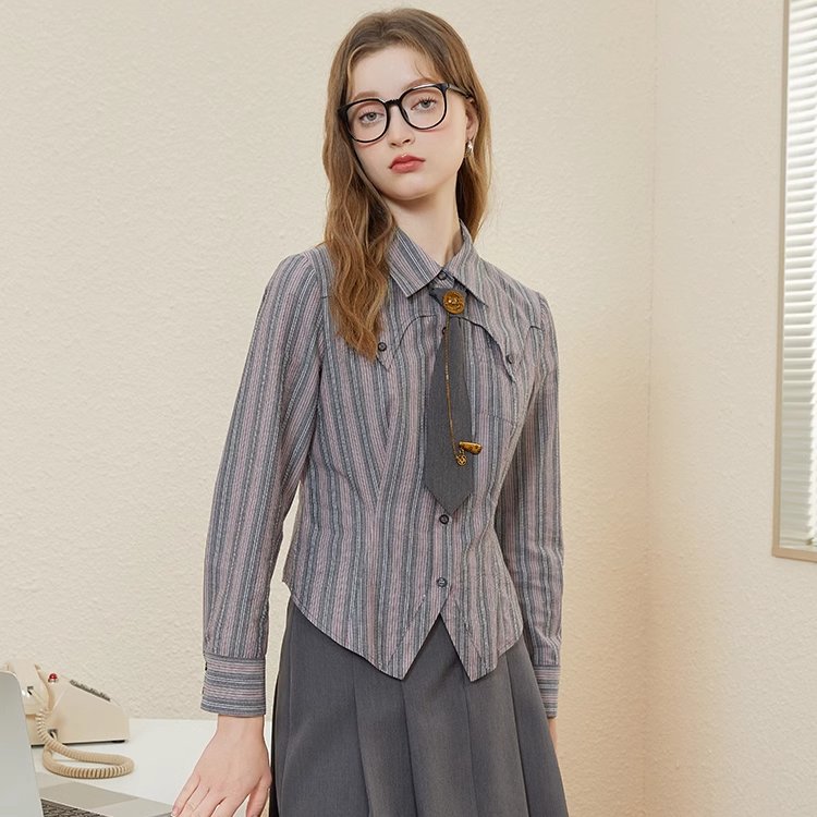 条纹衬衫女学院风今年流行漂亮小衫
