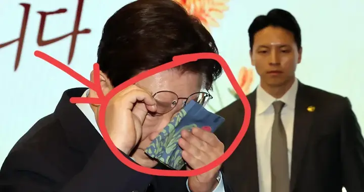 暖心一幕！韩国总统李在明含泪郑重承诺：无子女者由国家替你尽孝
