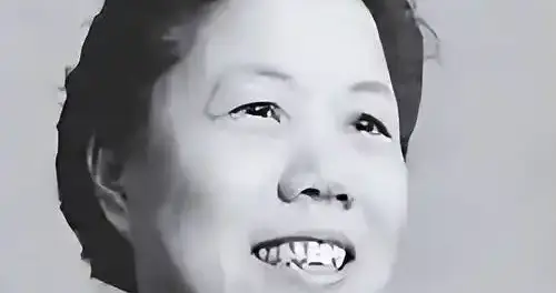 妇女运动先驱邓颖超：一生奉献，初心如磐