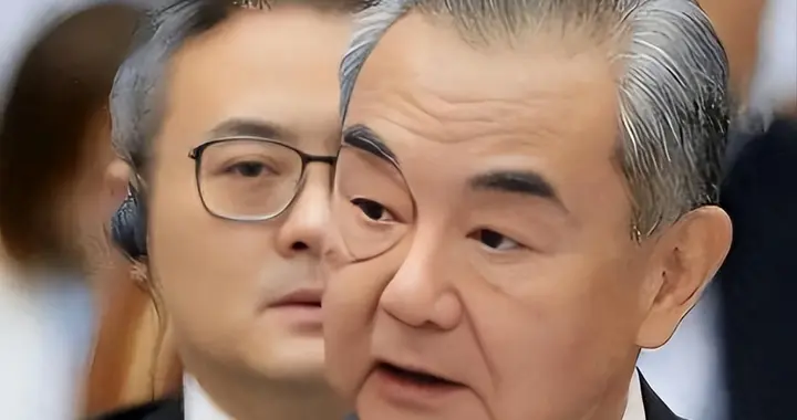 东盟晚宴散场，王毅没有上桌，临走前通告全球，菲律宾使出苦肉计