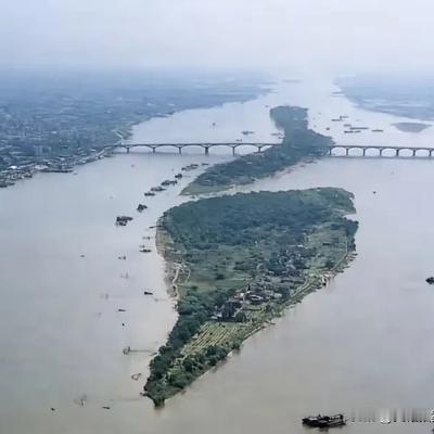 文韬拍案：长沙橘子洲应该是最成功的人造景