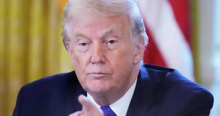 特朗普否认要对伊朗用核武！首次用三航母围困伊朗！要全面摊牌？