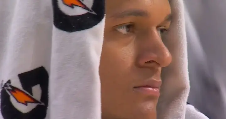 季后赛G2魔术惨败！不得不认的5个真相，班凯罗打回原形进攻断电