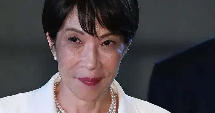 当不成首相了？日本学者实名举报，高市面临刑事追责，或将下台