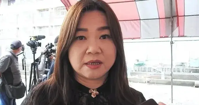 蓝营唯一清醒的人！马文君喊“军购为0”，郑丽文狂赞：勇者！