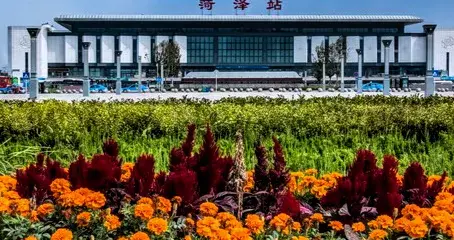 山东25年经济增长11倍！但这个城市竟暴涨22倍，从倒数杀进前八