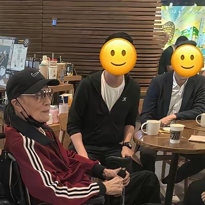 彩虹吃瓜娱乐：89岁谢贤得知前女友coc