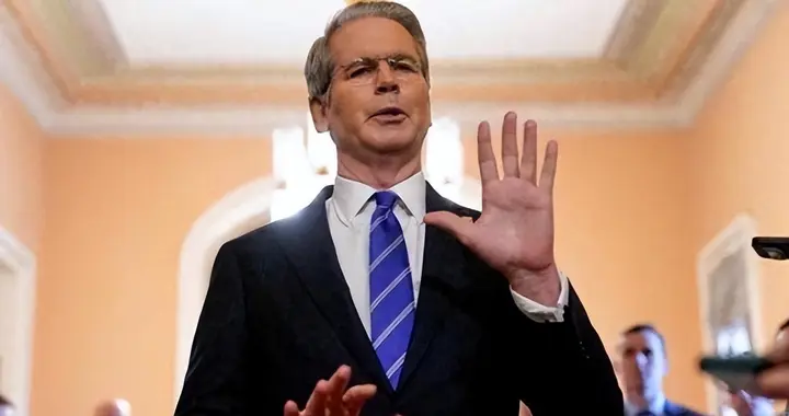 不许中国买俄伊石油，美财长话音刚落，中方抵伊，准备给美上一课