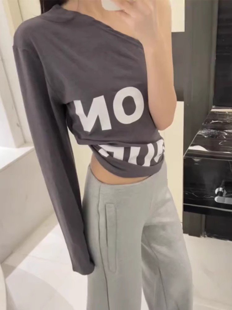 美式辣妹灰色印花斜肩长袖t恤女春秋修身短