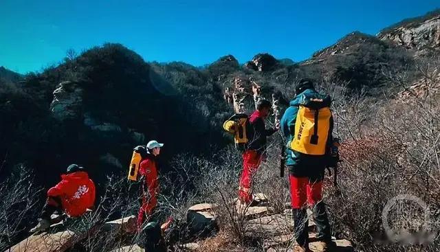 男子独自登山失联8天后遗体被找到