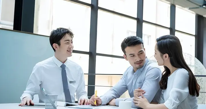 银行存款大局已定？未来两年，存款50万以上家庭，切记这3件事