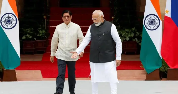 三大防线全线崩盘！美国彻底傻眼，马科斯服软，十国政要排队访华