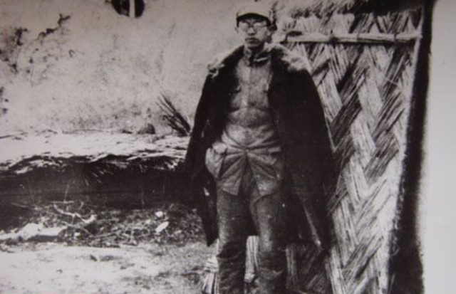 八路军最古怪的旅：两大元帅都怕镇不住，伟人派去一人完美解决！