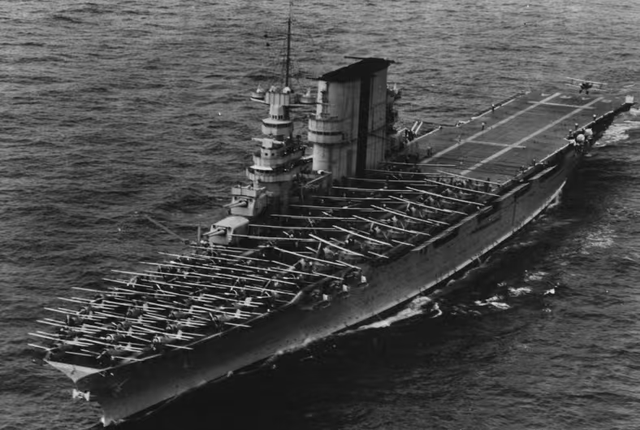 美国“独立”(Independence)级航空母舰