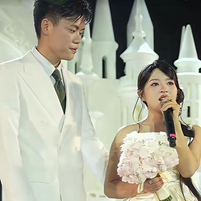 彩虹吃瓜娱乐：阿梓到底有多高？她官方身高