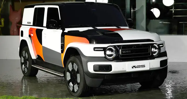 奇瑞版212，iCAR V25实车，外观复古，背挂小书包，1.5T增程动力