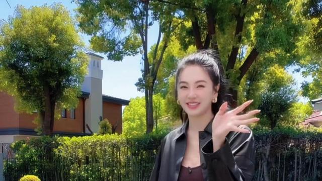 时光浅巷：张雨绮的内搭是瑜伽短裤吗？不得