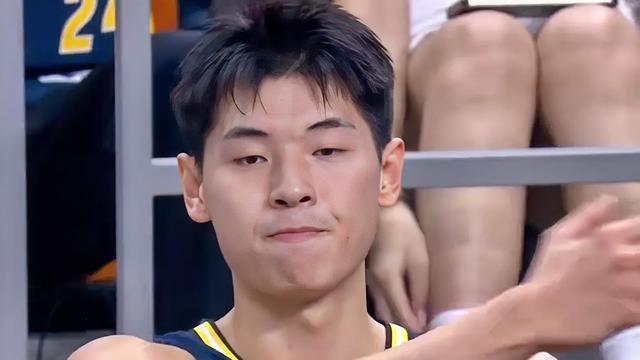 秋风画扇：崔永熙本赛季很难回巅峰了！不是