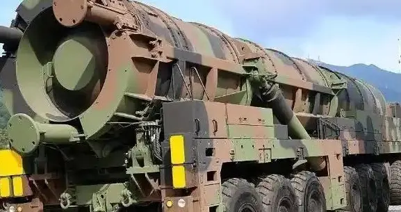 36吨怪物导弹上阵？玄武-5野战部署，真能打出核级威慑吗