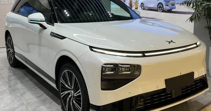 小鹏G9限时优惠至高6万，鹏翼门版G6价格进一步下探