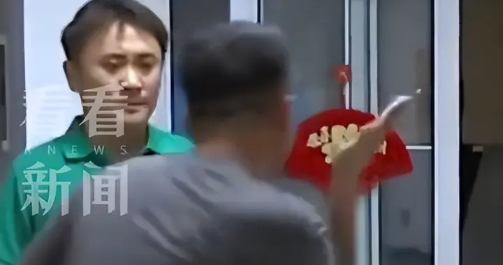 儿媳因婆婆不愿带娃，当场把婆婆打断4根肋骨，儿子态度更是离谱