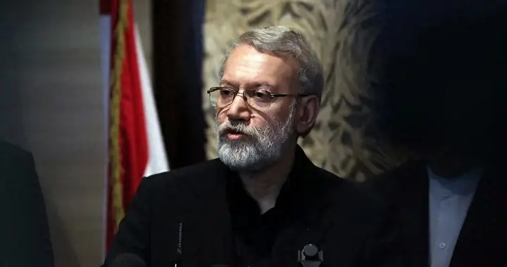 拉里贾尼遇袭不到24小时，伊朗导弹反击猛烈，以色列首都陷入黑暗