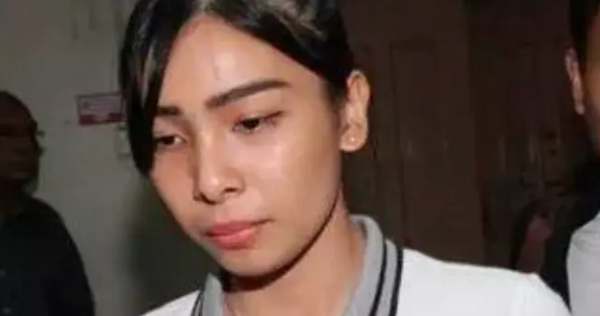 沈可婷，车祸致8人死亡，法官:无罪释放