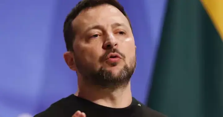 乌访华无果就喊制裁！泽连斯基出招，谁给的底气？