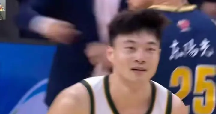 鄢手骐一战封神，一人打败8个，广东输球不冤？