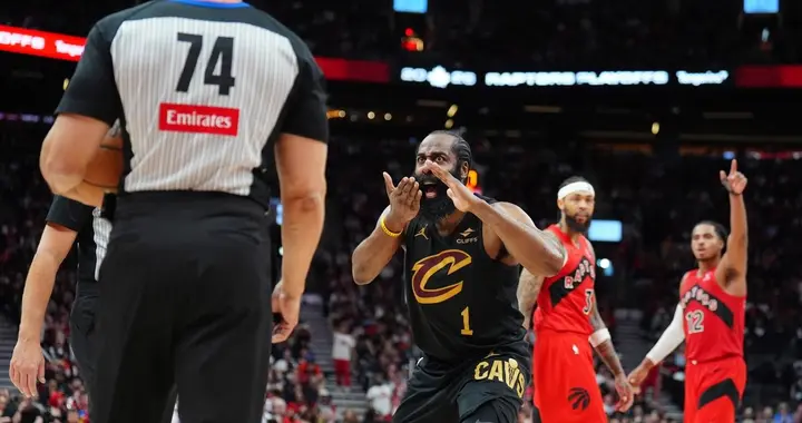 塔图姆轰30+11+7仍无缘日最佳，抱歉，文班打破NBA尘封22年的纪录