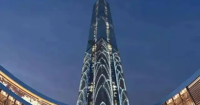 埃及1000米摩天大楼再度延期，预计2032到2035年竣工！
