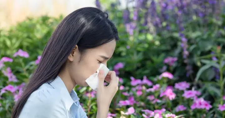 过敏季生存指南：“避、防、治”三招制敌