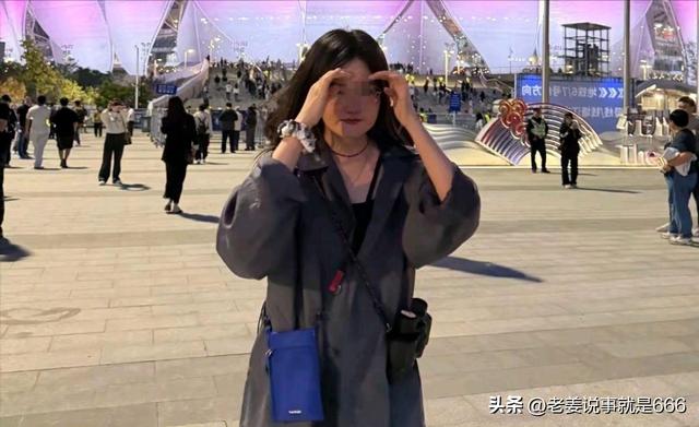 大反转！女博士举报导师是自编自导，学生集体为导师喊冤洗清