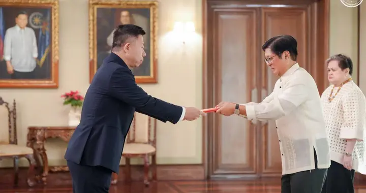 中国终于派出新大使，马科斯前所未有的热情，希望中方答应一件事