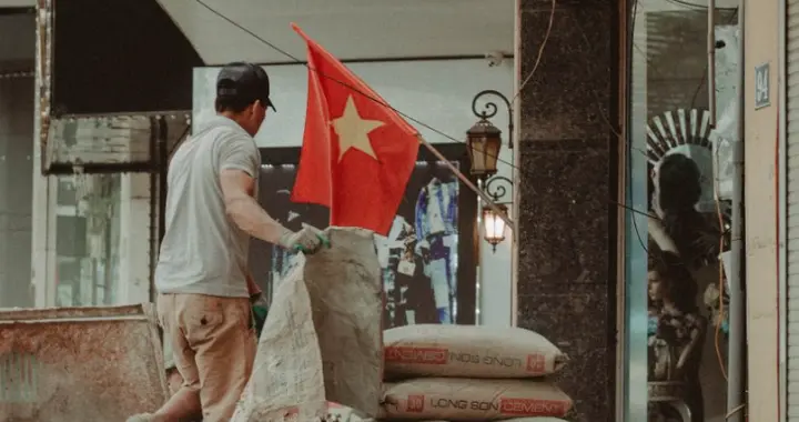 亚洲第一个倒下的国家即将出现，曾比肩中国，如今在走日本的老路