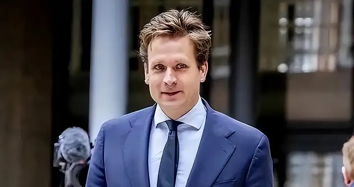 荷兰经济部长：是我让安世脱离中国的，这一切全部为了荷兰与欧洲