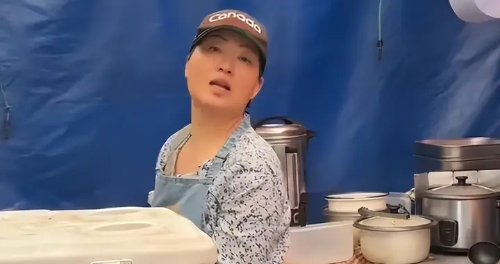 再上热搜！博士后夫妻英国卖煎饼，年入180万，称：体验多样人生