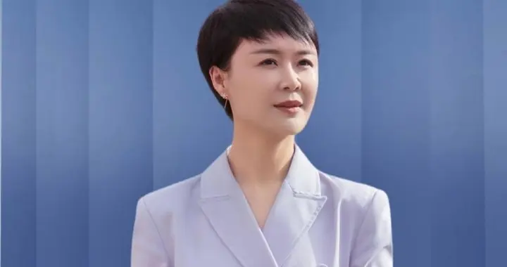 追忆贺娇龙：她深耕基层27年，成为网红后，把一切都献给了新疆