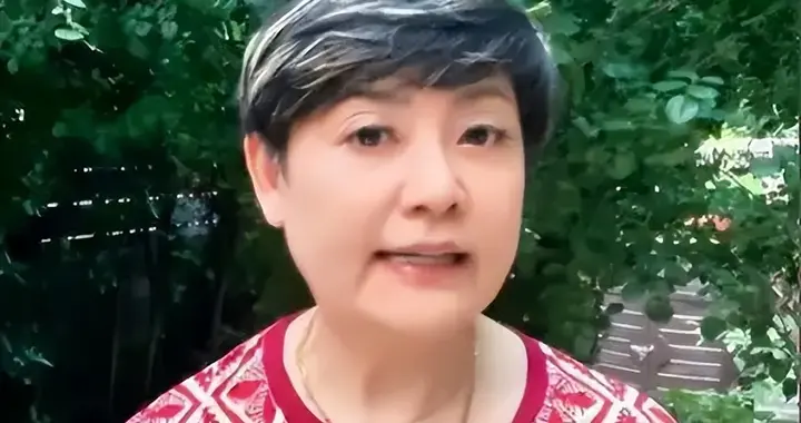 潘婕爆料扯下圈内“遮羞布”，陈佩斯父子陷争议，朱时茂早看透了