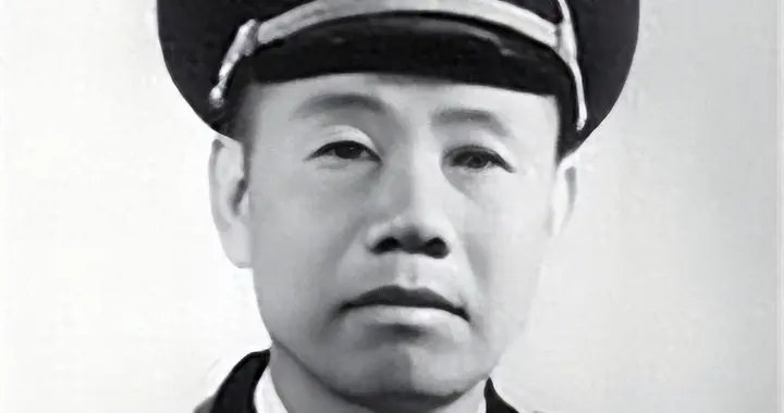 红四军副军长，解放时才是个师长，建国后却连病都看不起