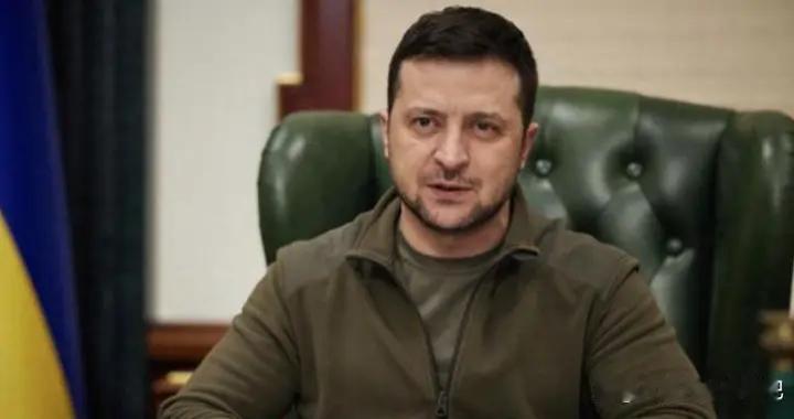 泽连斯基达沃斯言论惊人，痛批欧盟疲软未能保卫格陵兰，宣称乌军可代北约戍...