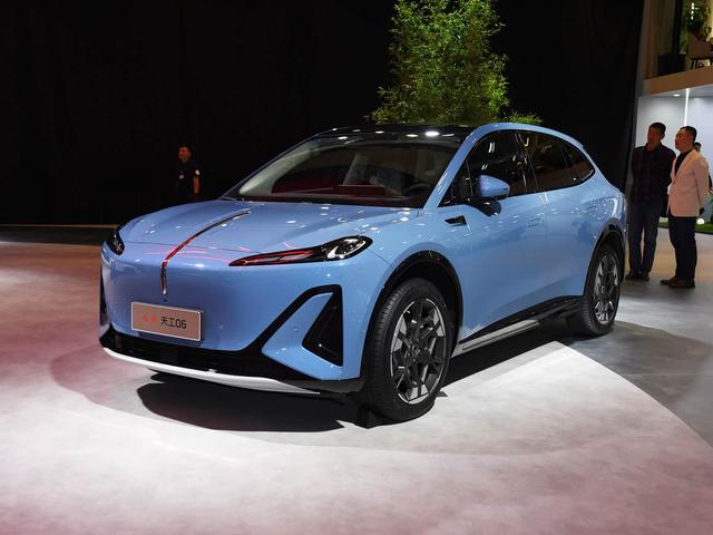 一手好牌打的稀烂！17.98W起没有800V和超快充，红旗天工06怎么混